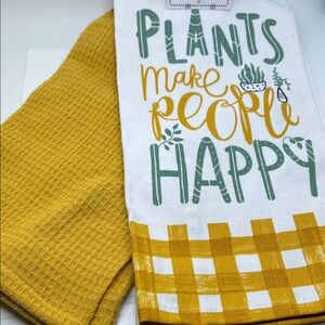 Yellow and White Kitchen Towel Set